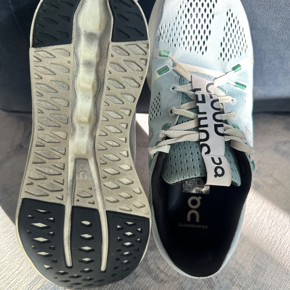 Women’s ON Cloudsurfer Running Sneakers Size 9 Mineral Aloe - Picture 6 of 12